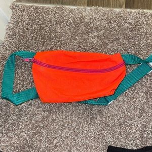 American Apparel Fanny pack